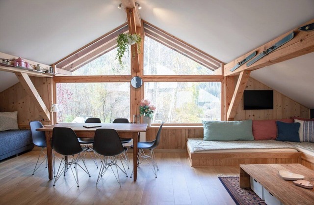 Bijou cottage with sauna, garden, free parking & Netflix