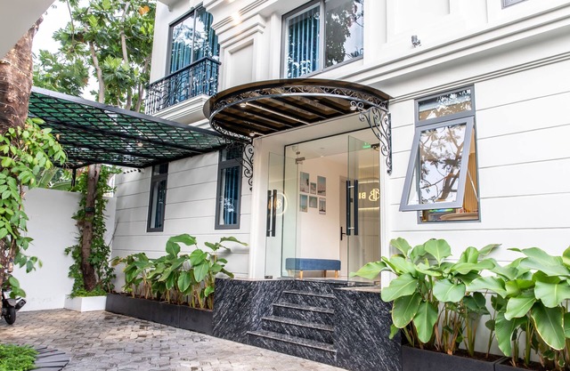 BIN BIN HOTEL 11- NEAR ISLAND DIAMOND