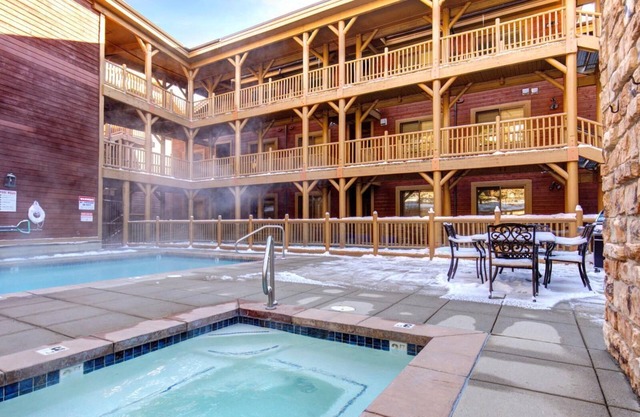 Black Bear Lodge 2 Bedrooms BBL-251 by KBM