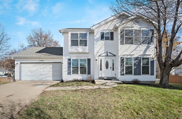 Blair's Massive House - Sleeps 12 - 4 Bed 3.5 Bath