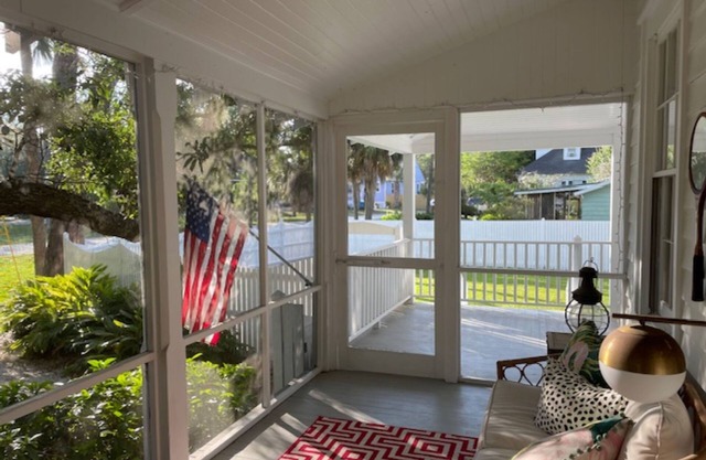 Bliss Cottage - private pool, porches galore, designer oasis