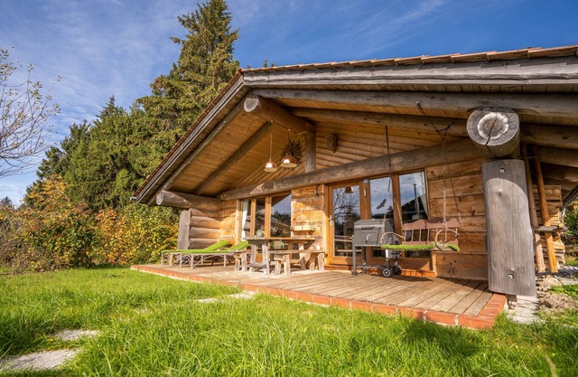 Blockhaus 12 - Freistehendes Blockhaus mit Sauna in Sankt Englmar
