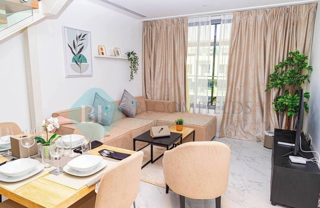 Bloomfields 2BR Duplex City View Oasis Masdar