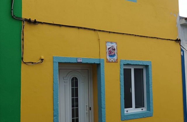 Blue And Gold Cozy Home