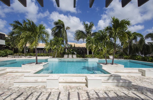 Blue Bay Bungalows