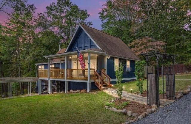 Blue Bear 4Bed Room Cabin