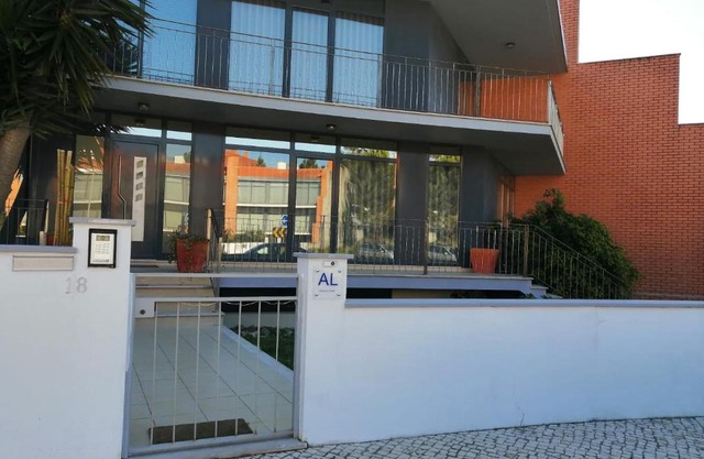 Blue Bird House - BBH