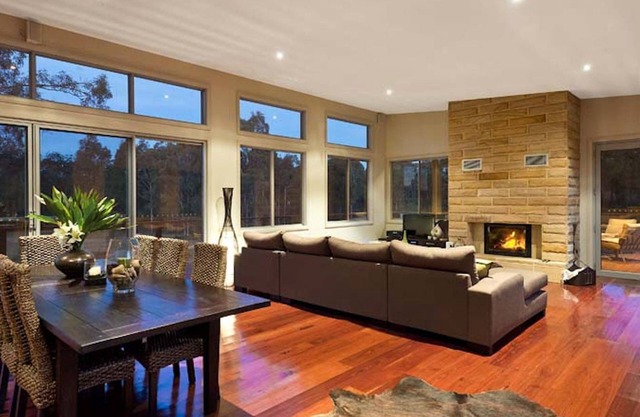 Blue Cliff Retreat - Modern Country Home