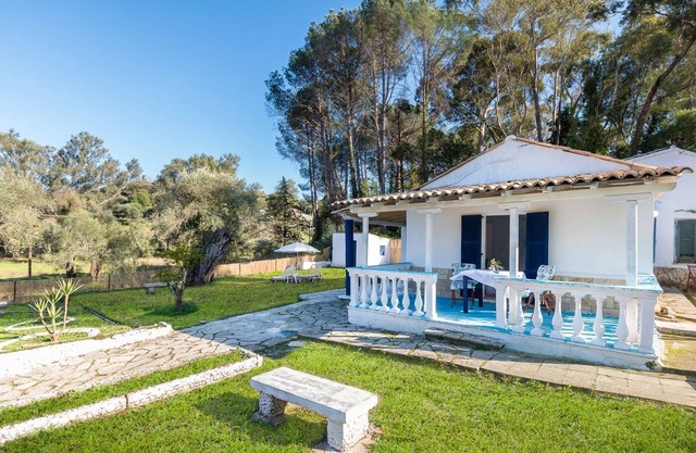 Blue house, forest, sea, calmness, garden with kid's pool and space for camping