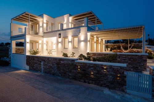 Blue Rock Villa