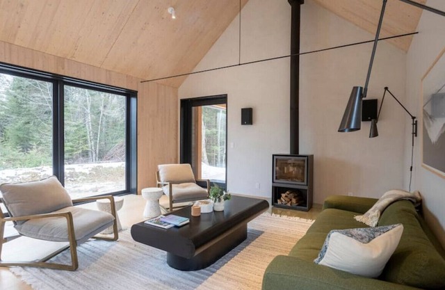 Blue Valley, Nominingue, Quebec · 1000 Acre Luxury Nature Lodge w Personal Concierge