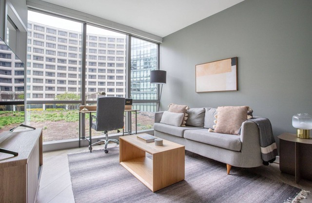 Blueground | Adams Morgan, rooftop, nr Dupont Circle