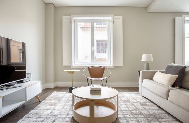 Blueground | Chiado, furniture, parking