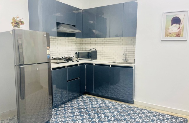 BluO Modern 1BHK - DLF Galleria Market