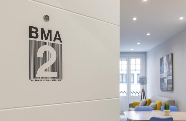 BMA2 by Forever Rentals. Deluxe 1bedroom apartment. Air conditioning and wifi.