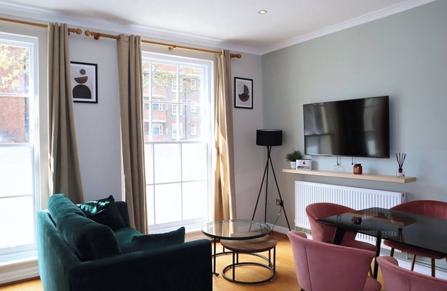 BnBNook - Stylish 2BR near Tate Britain and Thames