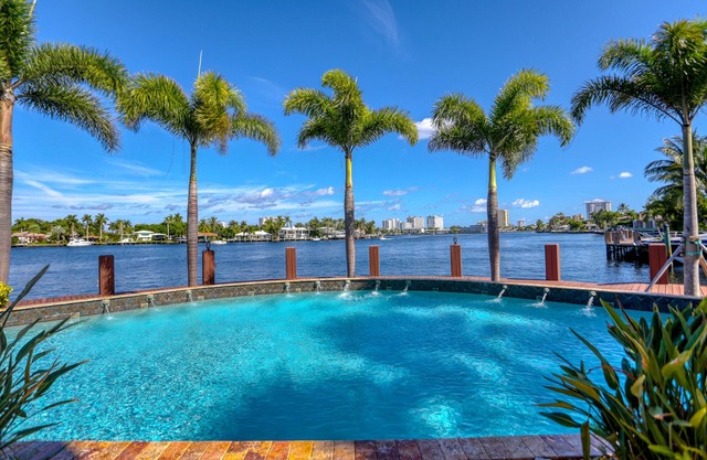 Boat Parade Everyday at this Luxury 9000 sq ft Palace on Lake Santa Barbara
