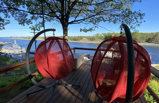 Boat Watchers Paradise-Amazing Views on the Muskegon Channel-A Private Haven!