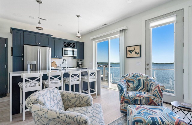 Boathouse Bliss Condo on Crooked Lake
