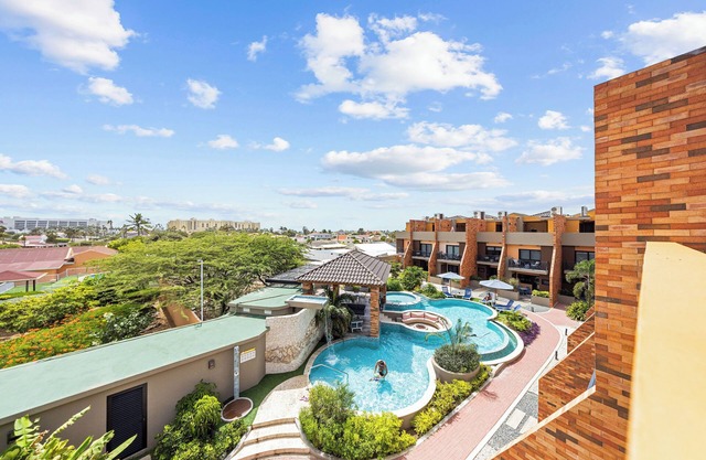 Bocobay Porta al Sole Condos