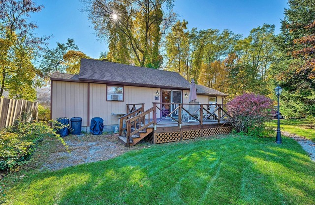 Bolton Landing Cottage w/Deck, Walk to Beach!