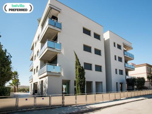 Bon Relax Apartment with Pool