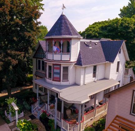 Bondy House Bed & Breakfast