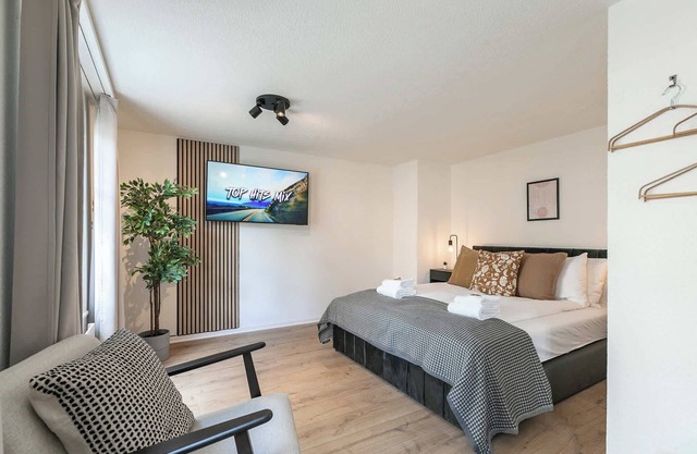 book2stay 1.5-room apartment #3 Hirschberg up to 2 people