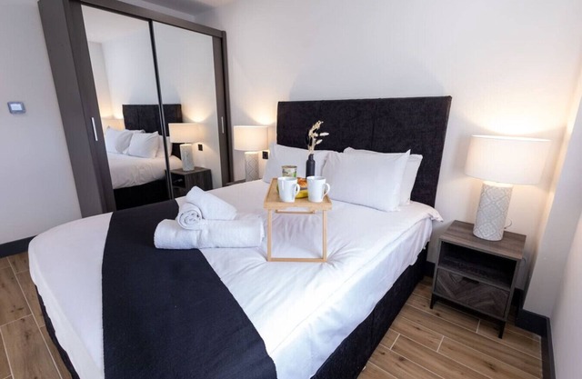 Borehamwood Flat 6
