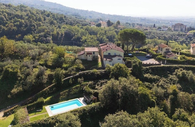 Borgo Casorelle 12 in Lamporecchio , Toscana