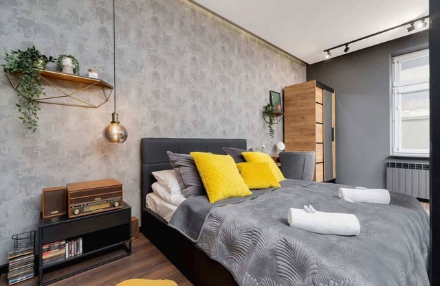 Bosacka 8 | Studio in Kraków | Remote Work