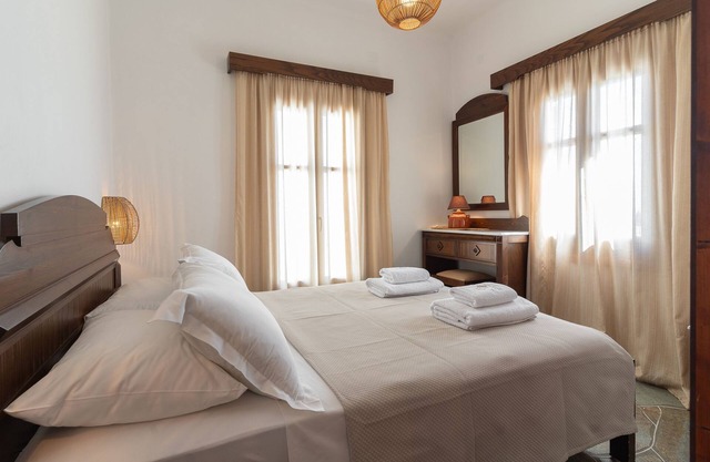 Bougainvillea - Mirsini Apartments in Sifnos