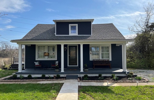 Bourbon Country Cottage - perfect for exploring the Bourbon Trail