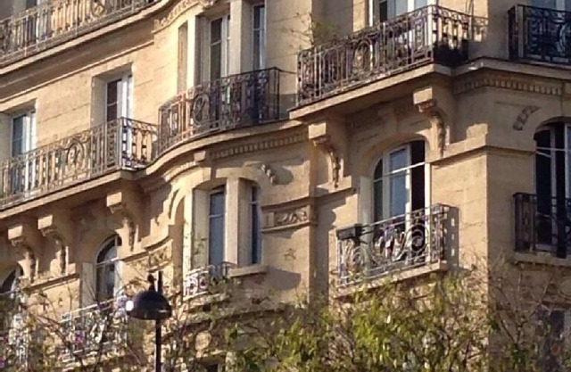 Bourgeois apartment