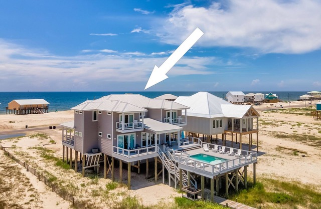 Bout Time - Waterfront, Perfect 5 Bedroom 4.5 Bath, Sleep 16, Pool, Dog Friendly