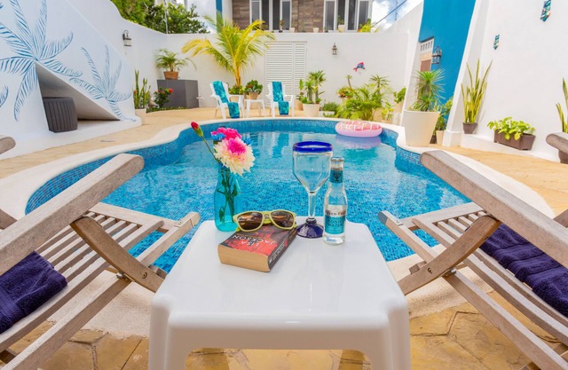 Boutique Cozumel Getaway, Pool, A/C, CoffeeBar, and Balcony