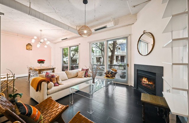Boutique Designer Loft in the heart of Adams Morgan/Kalorama.