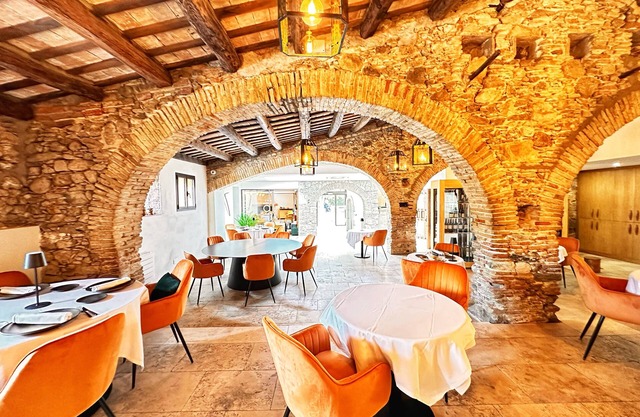 Boutique Hotel Comtal Empuries