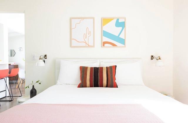 Boutique Hotel w/Pool | The Wesley 1BDR Suite