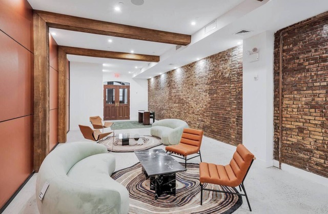 Boutique Midtown Home w/Rooftop + Event-Friendly