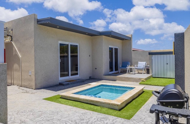 BRAND NEW 1BR2BA w/PrivatePool in Amazing Location