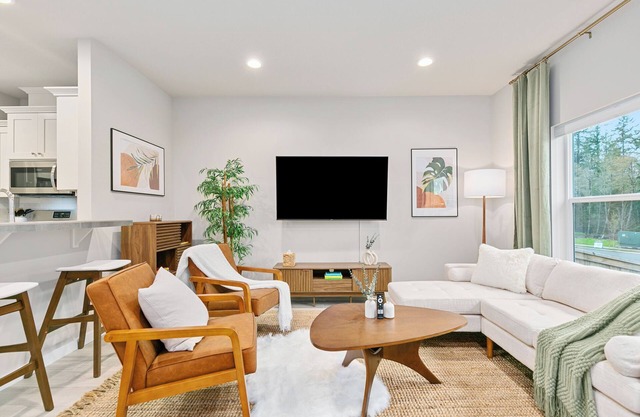 Brand New 3Br Home EV Charging｜WFH Ready｜Flex Lease｜Pet-Friendly #42063