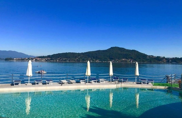 Brand new and elegant residence on Lake Maggiore