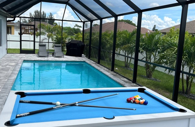Brand New Construction Heated Salt Water Pool Home, Paradise in Cape Coral! 🌴