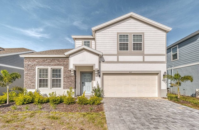 Brand new Home with 8Bed, 6Bath, Heated Private pool, SPA near Disney!