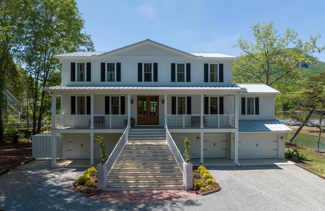 Brand New LAKE FRONT-6 BR 7 BA home with direct views of Rumbling Bald