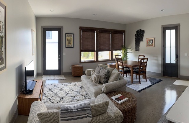 Brand new, peaceful, East Nashville gem in great walkable neighborhood.