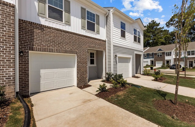 Brand New spacious Home – 3BR-3BA Near Duke Hospital , NCCU, Downtown & RTP