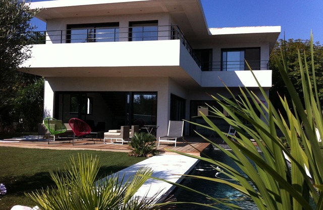 Brand new, stunning, contemporary pool villa