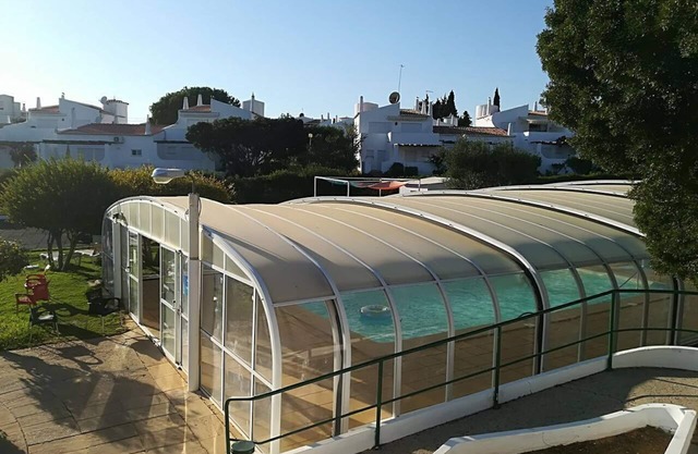 Breathe Health and Wellness with the Sea.